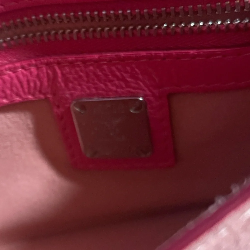 MCM Calfskin Patricia Crossbody Bag Silver Chain Sugar Pink! Limited Edition! - Picture 11 of 15